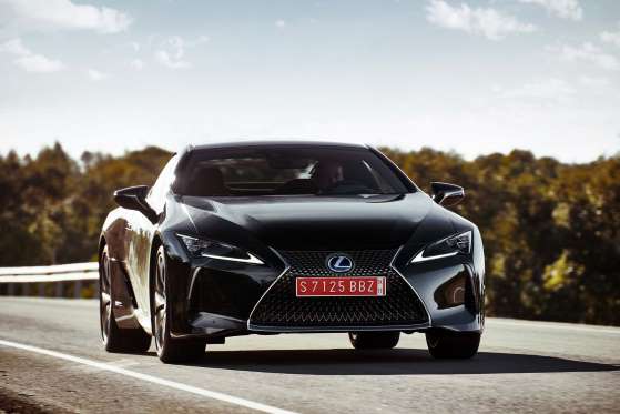 Lexus LC coupe 2018 chốt giá từ 2,1 tỷ đồng ở thị trường Mỹ